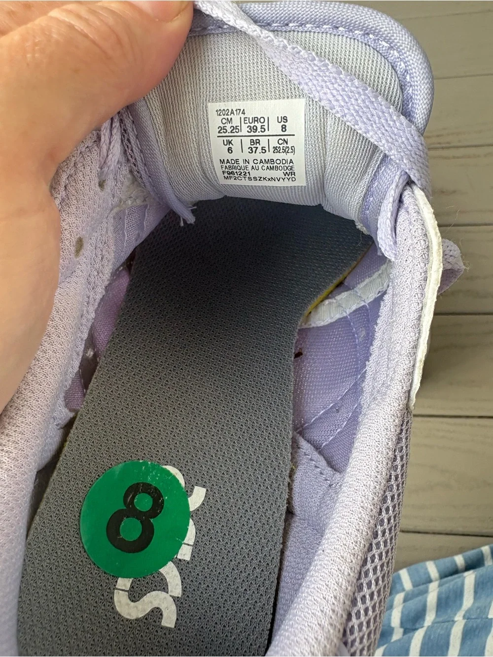 Asics Tiger Women's Lavender Athletic Sneakers with White Stripes Trendy Size 9